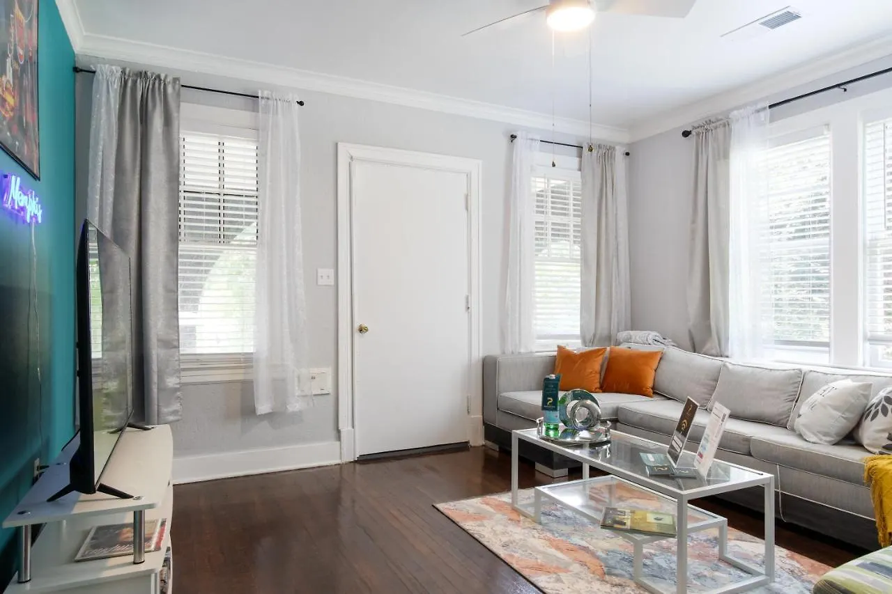 Midtown Beauty Apartment Memphis 0*,  United States
